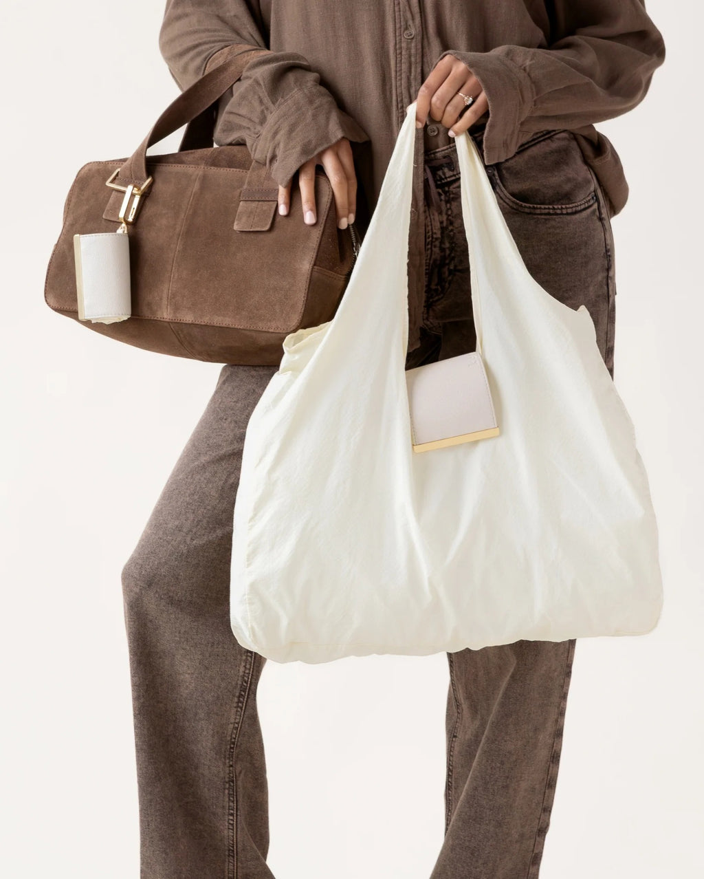 Avsaarkhan Bag Cream